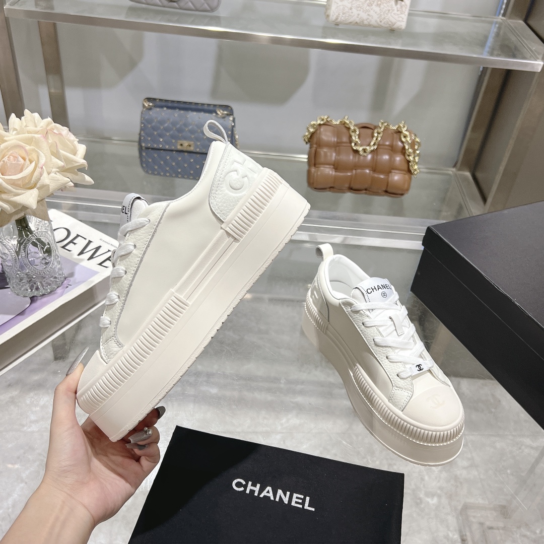 Women's high heels
